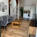 Stilvoll Eingerichtete Landhauswohnung * Jork