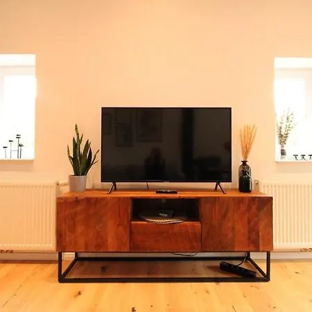 Stilvoll Eingerichtete Landhauswohnung Апартаменты *