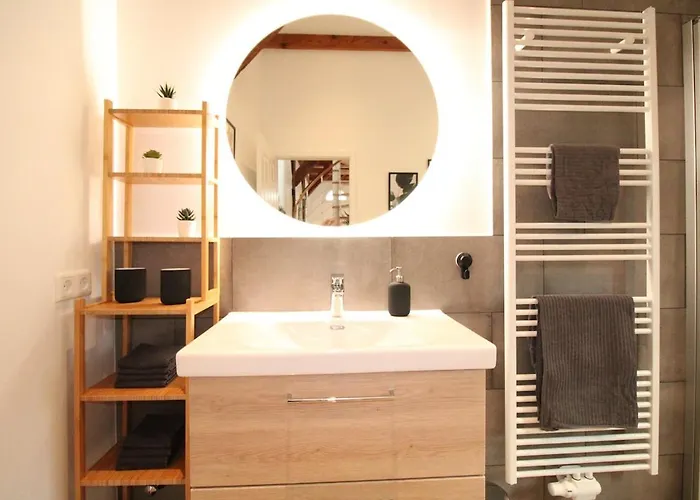 Stilvoll Eingerichtete Landhauswohnung * Йорк